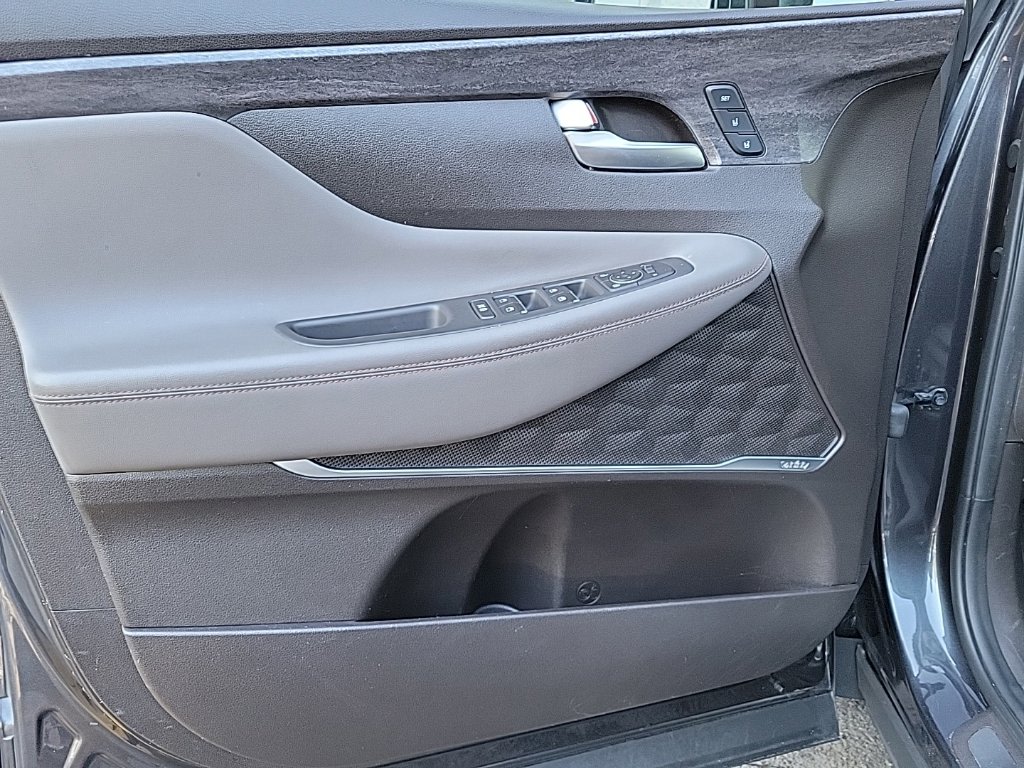 Thumbnail: 2020 Hyundai Santa Fe - 25