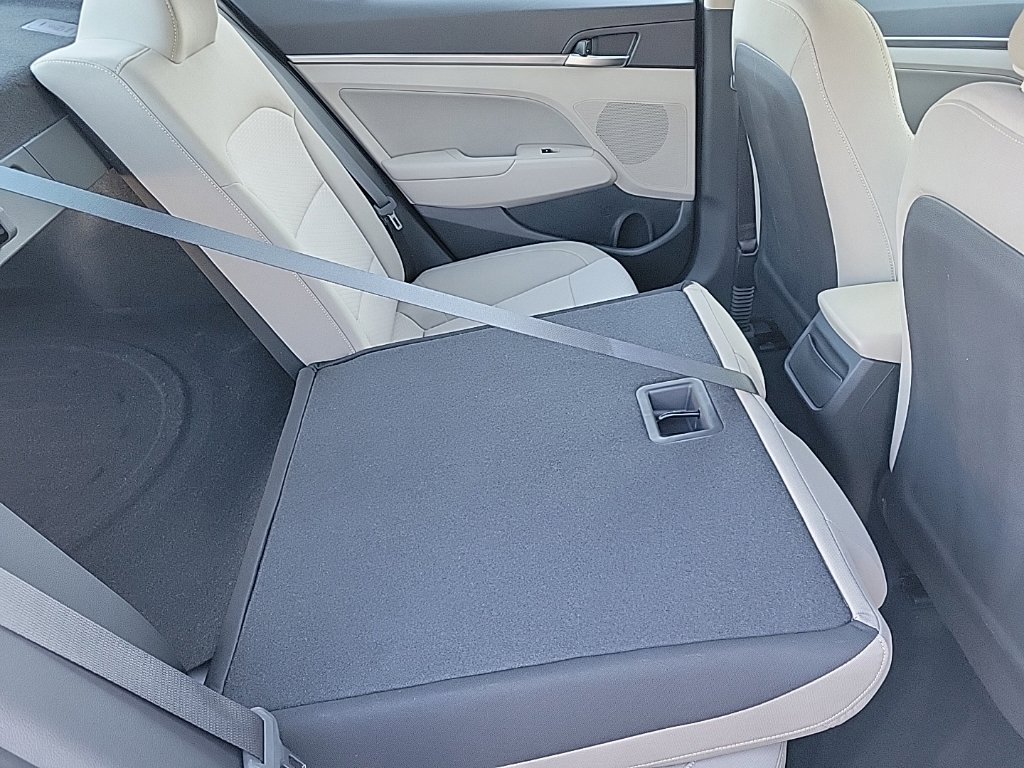 Thumbnail: 2020 Hyundai Elantra - 22