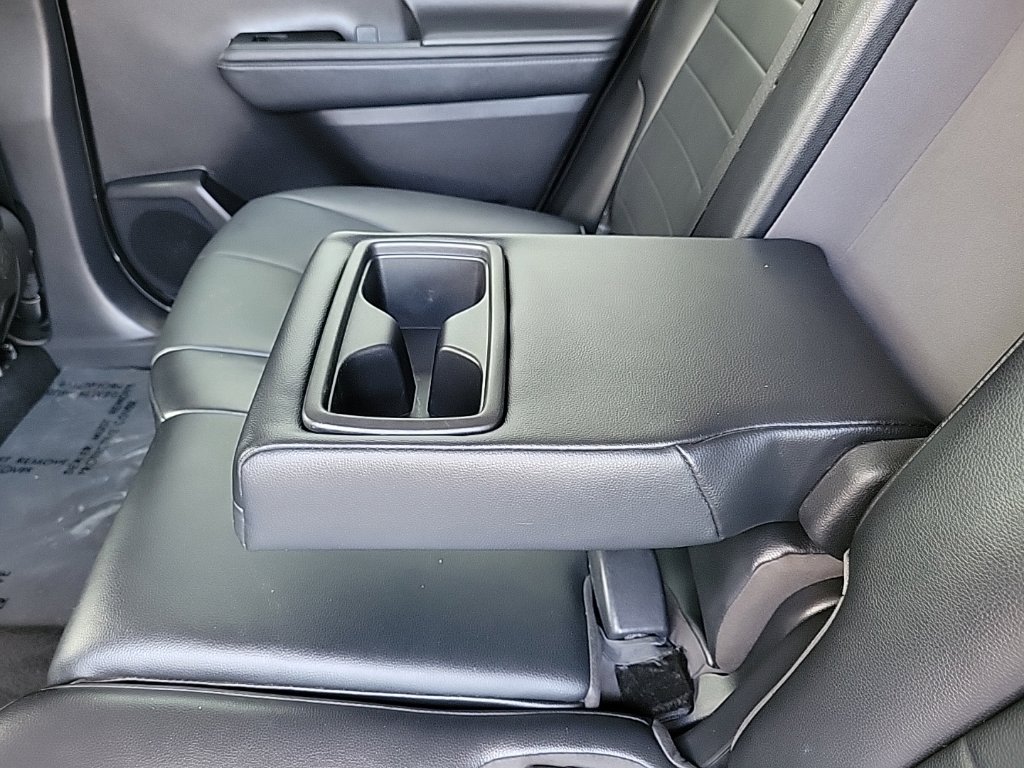 Thumbnail: 2021 Toyota Highlander - 24