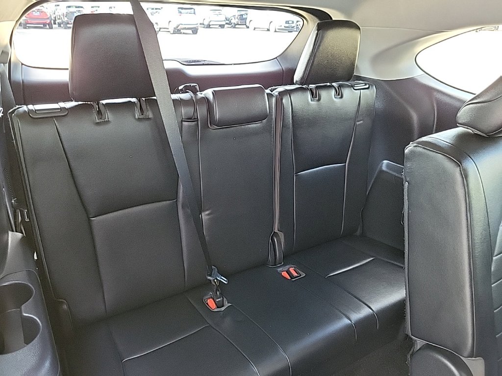 Thumbnail: 2021 Toyota Highlander - 23