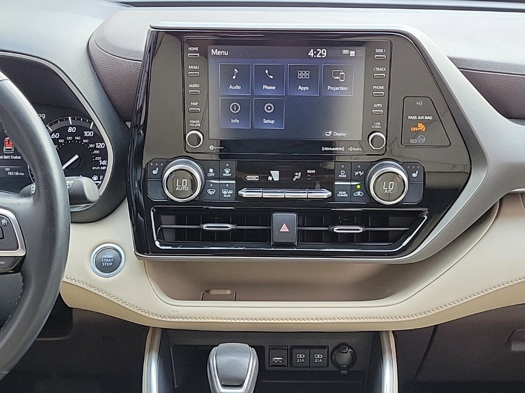 Thumbnail: 2021 Toyota Highlander - 12