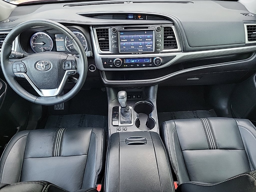 Thumbnail: 2017 Toyota Highlander - 2