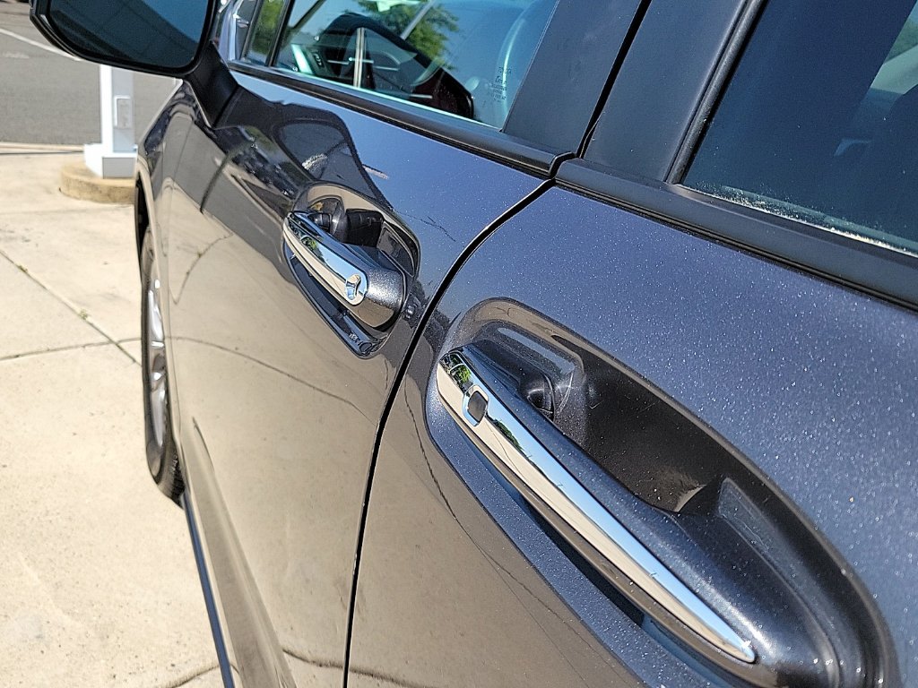 Thumbnail: 2025 Toyota Sienna - 6