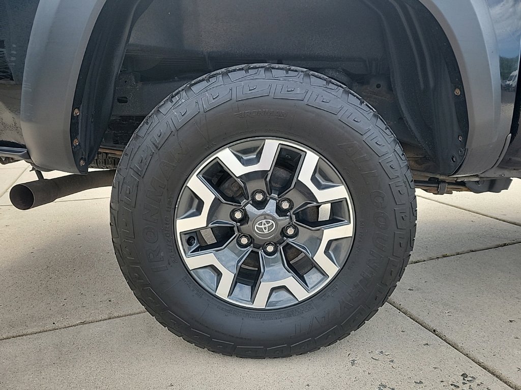 Thumbnail: 2021 Toyota Tacoma - 6