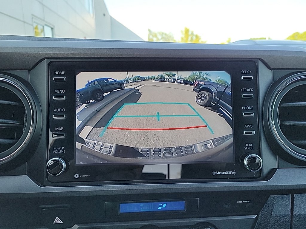 Thumbnail: 2021 Toyota Tacoma - 25