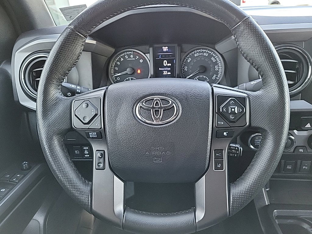 Thumbnail: 2021 Toyota Tacoma - 8