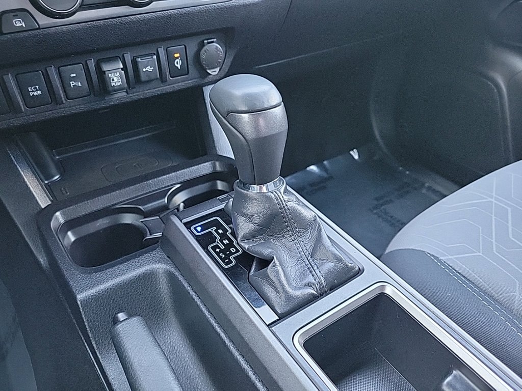 Thumbnail: 2021 Toyota Tacoma - 26