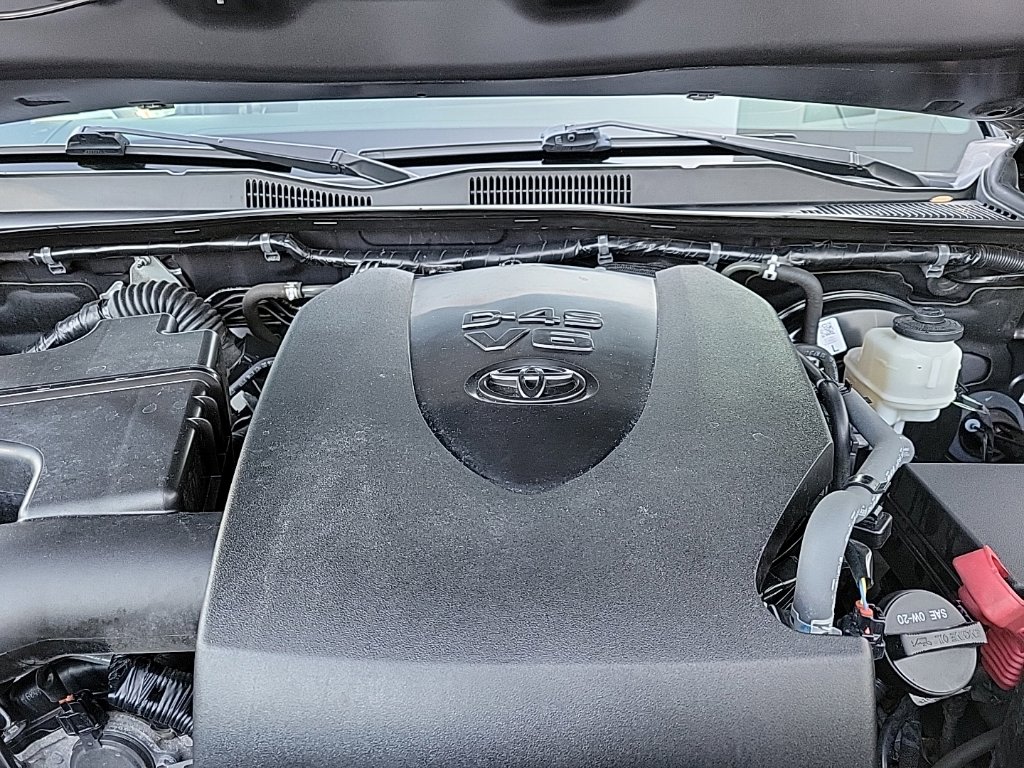 Thumbnail: 2021 Toyota Tacoma - 7