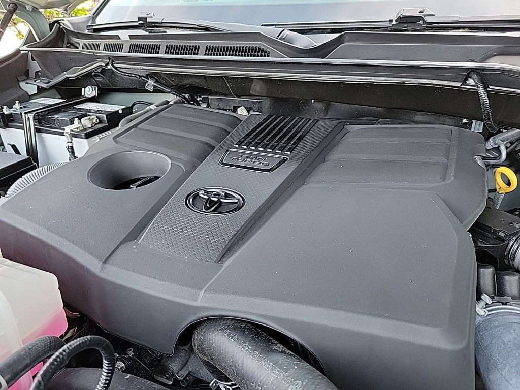 Thumbnail: 2024 Toyota Tundra - 8