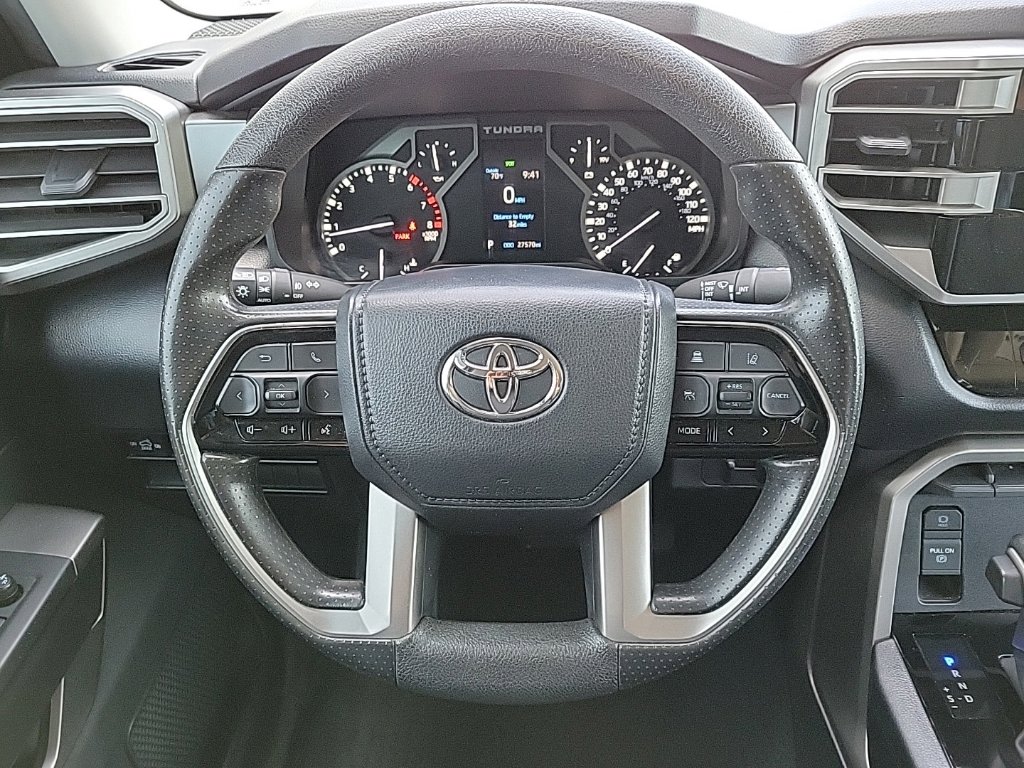 Thumbnail: 2024 Toyota Tundra - 9