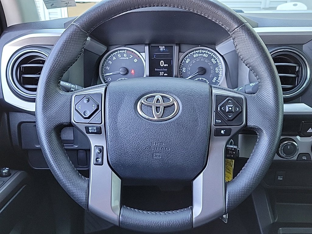 Thumbnail: 2017 Toyota Tacoma - 9