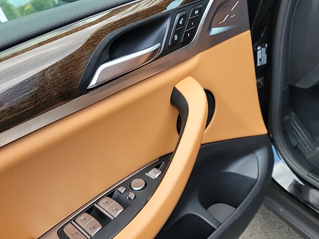 Thumbnail: 2022 BMW X3 - 22