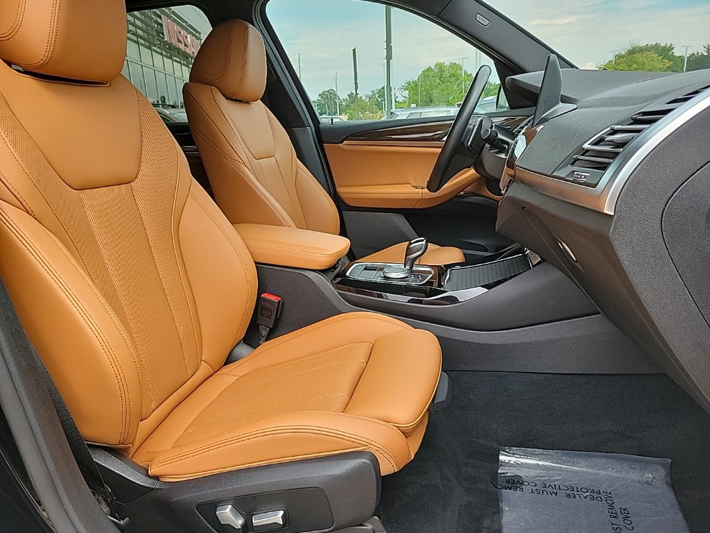 Thumbnail: 2022 BMW X3 - 23