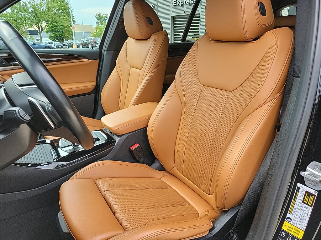 Thumbnail: 2022 BMW X3 - 10