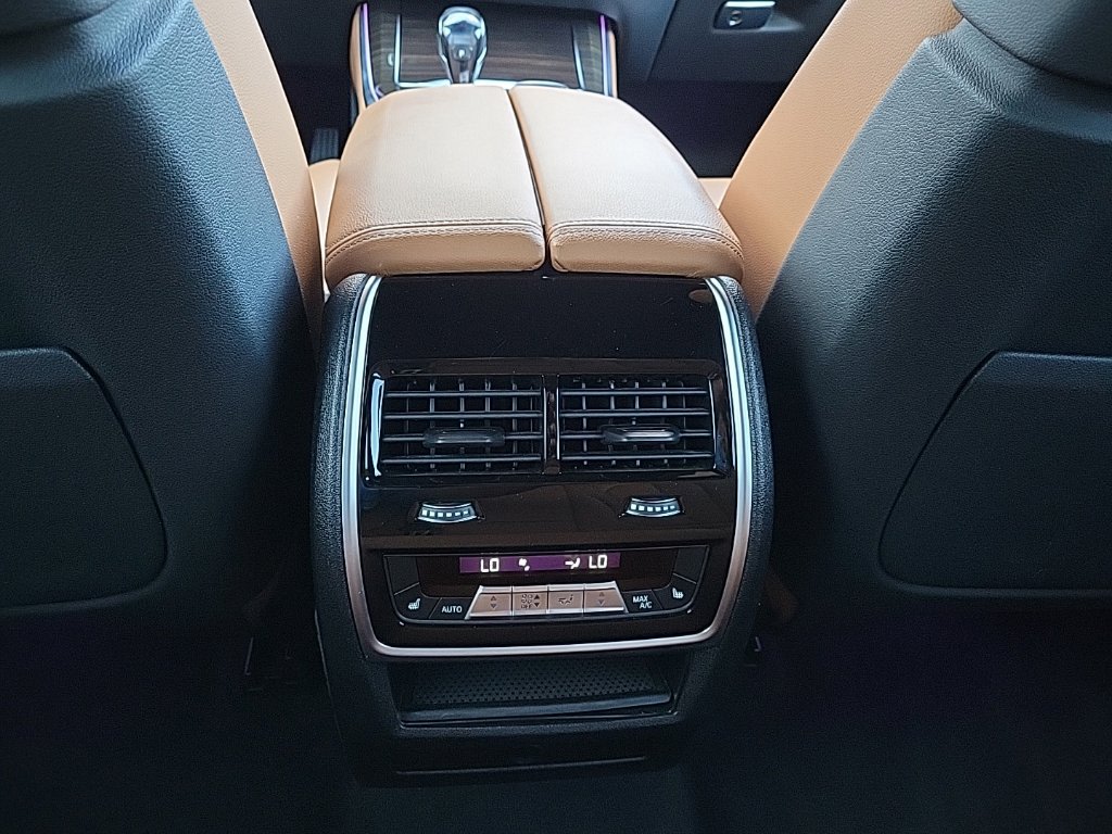 Thumbnail: 2020 BMW X5 - 27