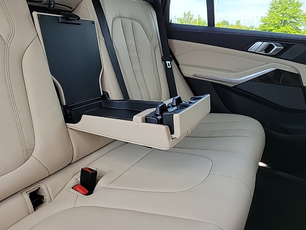 Thumbnail: 2021 BMW X5 - 11