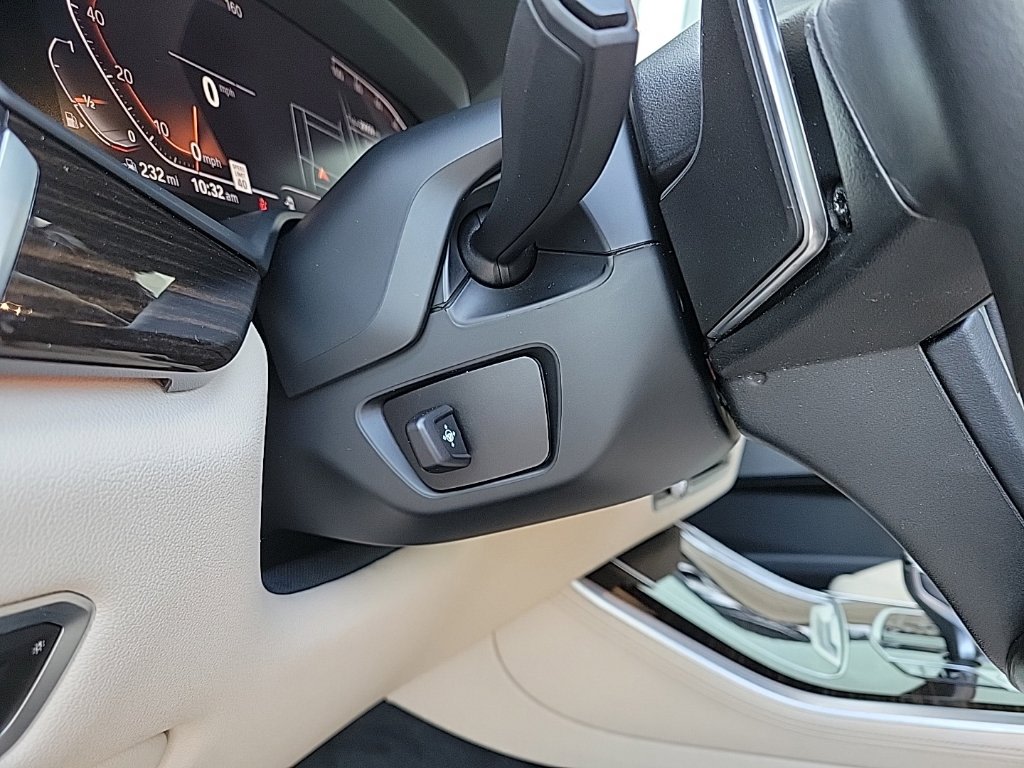 Thumbnail: 2021 BMW X5 - 28