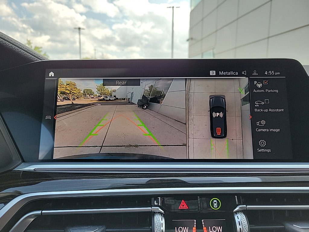 Thumbnail: 2021 BMW X7 - 31