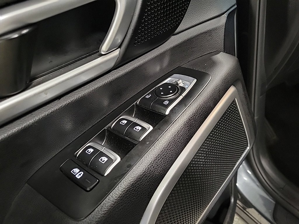 Thumbnail: 2021 Kia Telluride - 33