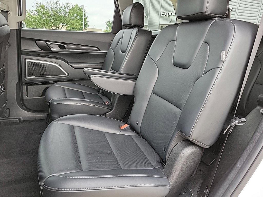 Thumbnail: 2025 Kia Telluride - 11