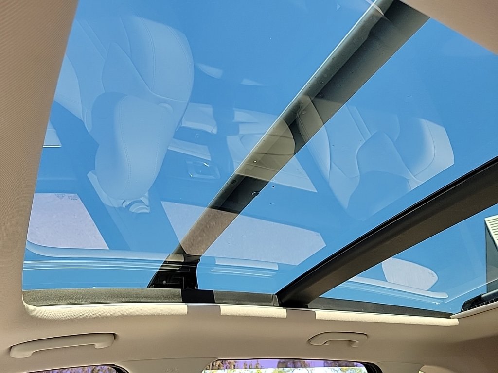 Thumbnail: 2022 Kia Sorento - 39