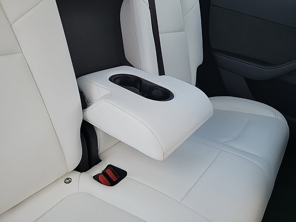 Thumbnail: 2024 Tesla Model Y - 9