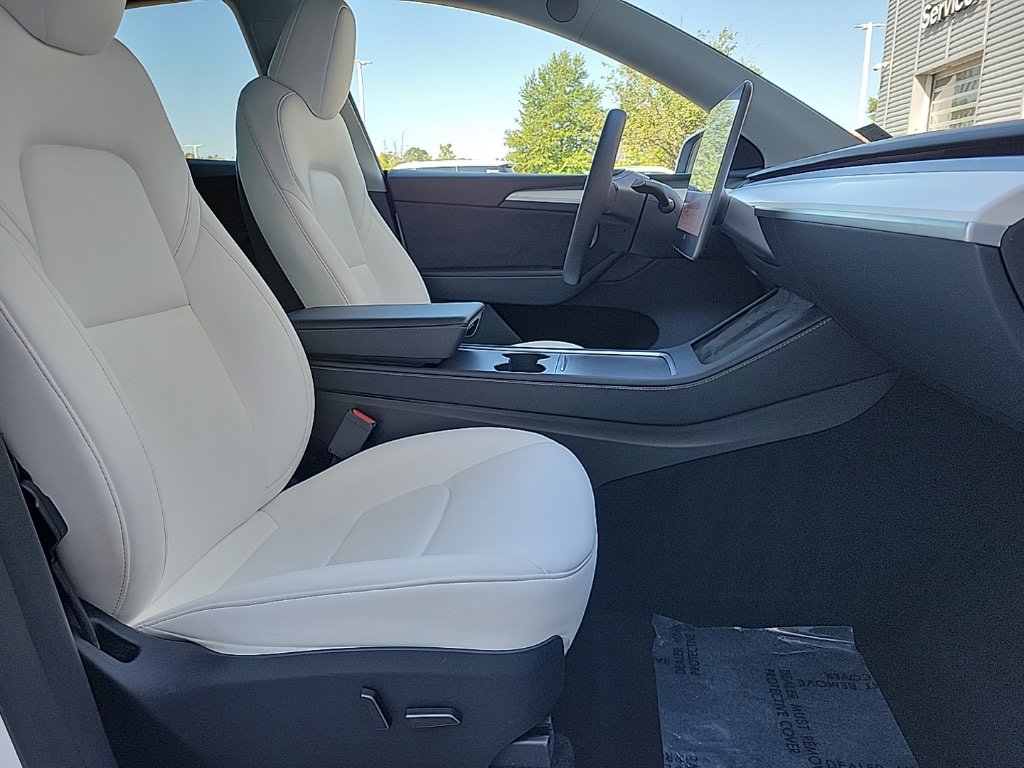 Thumbnail: 2024 Tesla Model Y - 20