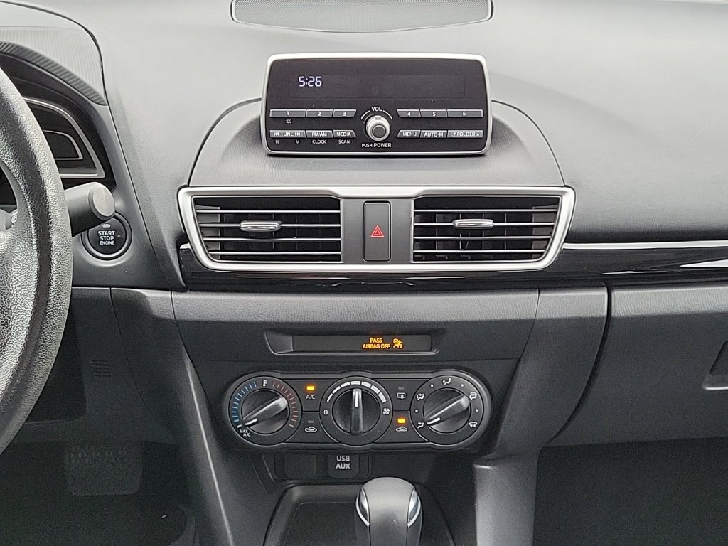 Thumbnail: 2015 Mazda Mazda3 - 27