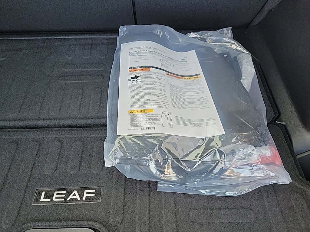 Thumbnail: 2026 Nissan Leaf - 6