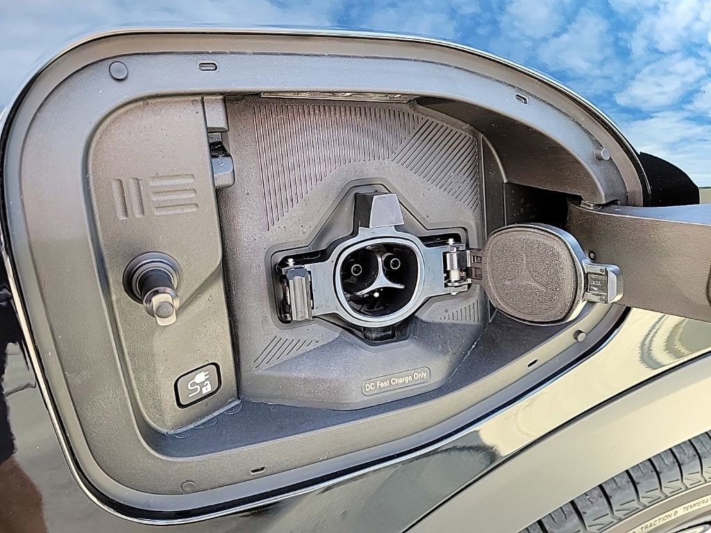 Thumbnail: 2026 Nissan Leaf - 21