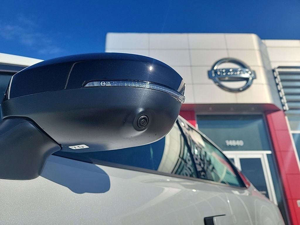 Thumbnail: 2026 Nissan Leaf - 14