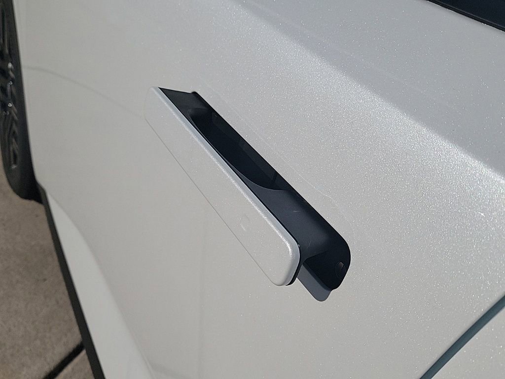 Thumbnail: 2026 Nissan Leaf - 20