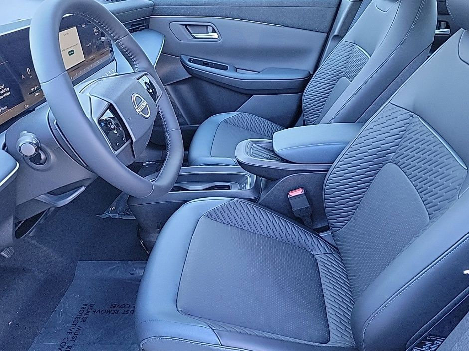 Thumbnail: 2026 Nissan Leaf - 10