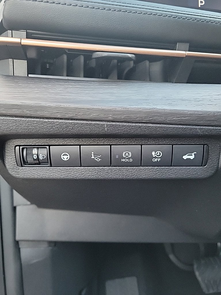 Thumbnail: 2023 Nissan Ariya - 38