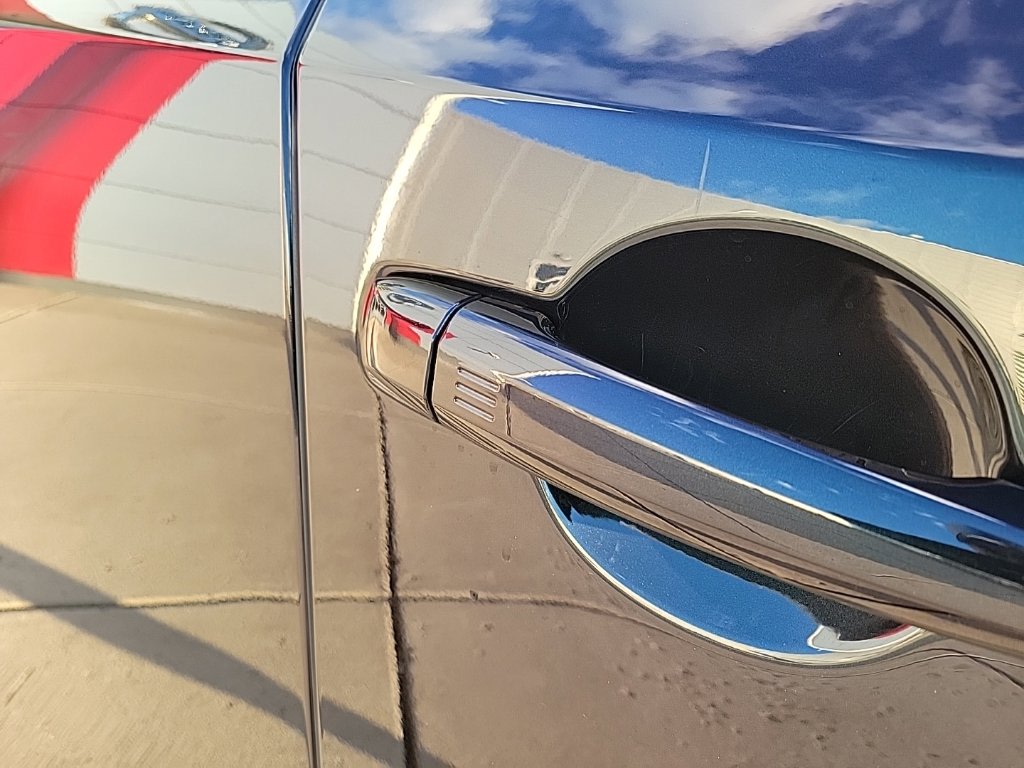 Thumbnail: 2023 Nissan Ariya - 21