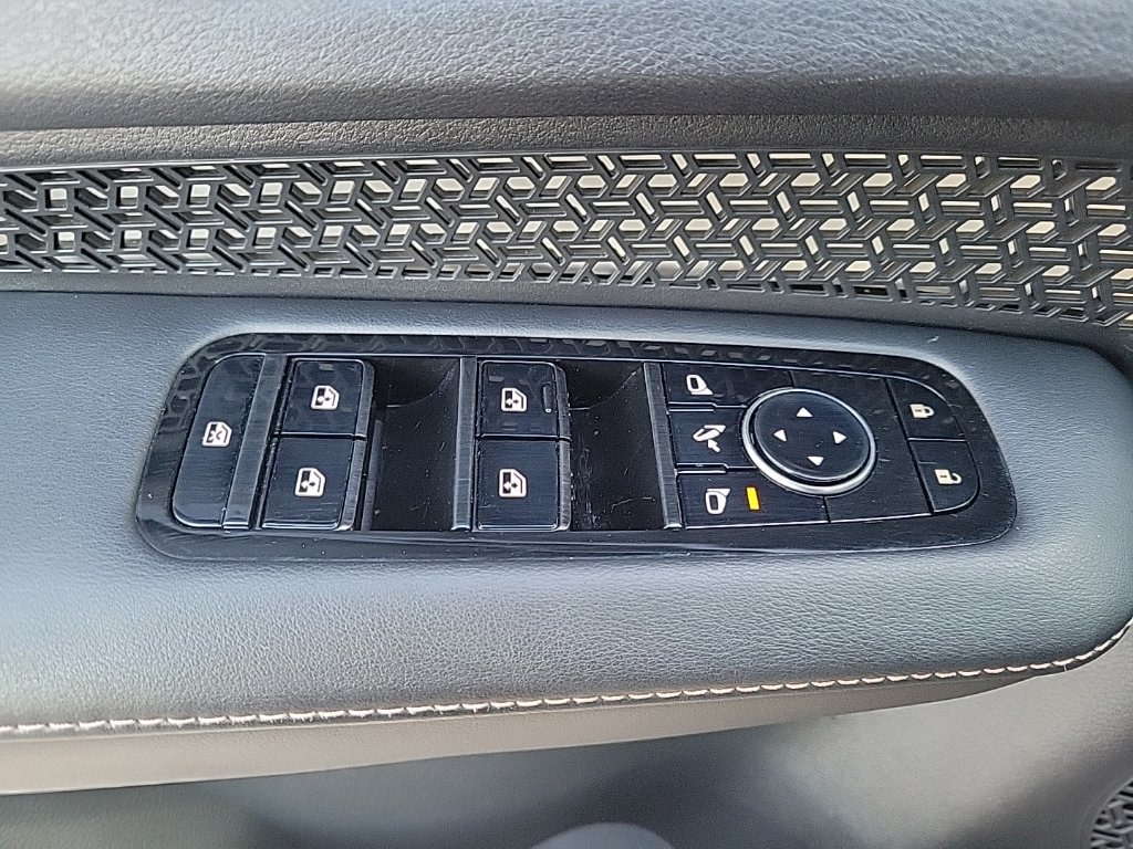 Thumbnail: 2023 Nissan Ariya - 36