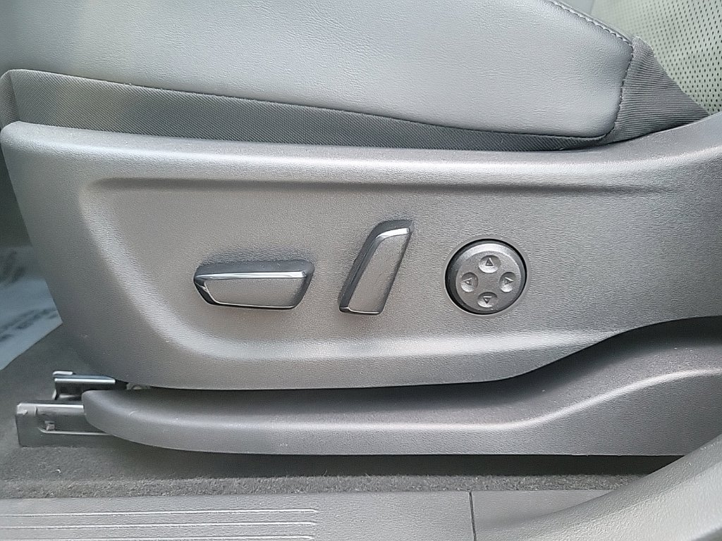 Thumbnail: 2023 Nissan Ariya - 28