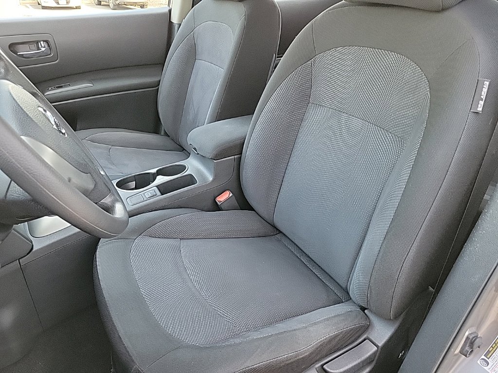 Thumbnail: 2013 Nissan Rogue - 10