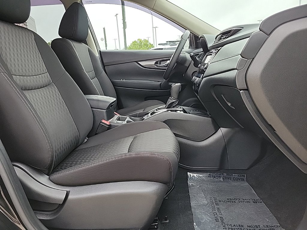 Thumbnail: 2019 Nissan Rogue - 22