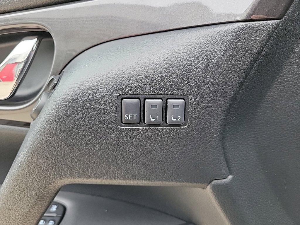 Thumbnail: 2019 Nissan Rogue - 28