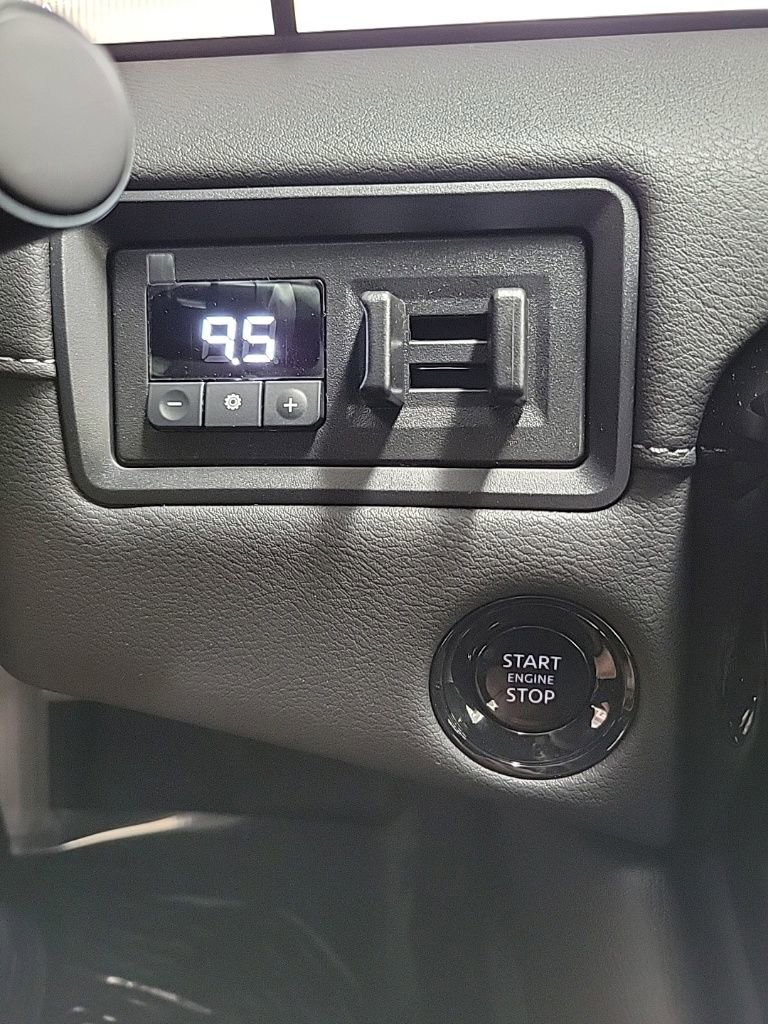 Thumbnail: 2025 Nissan Armada - 32