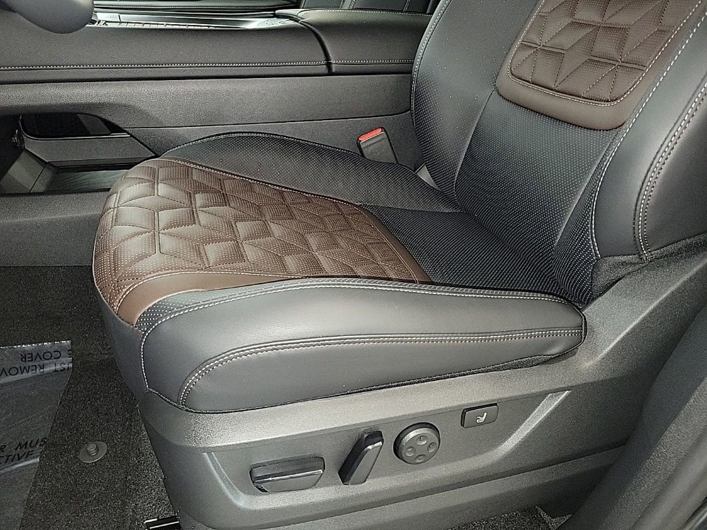 Thumbnail: 2025 Nissan Armada - 23