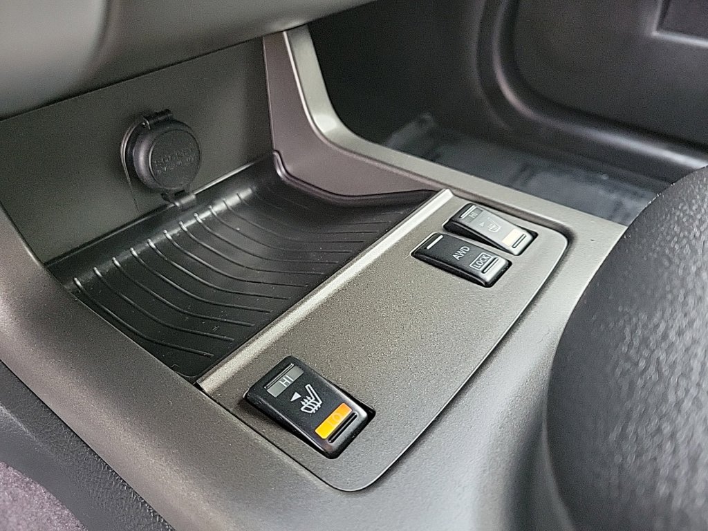 Thumbnail: 2014 Nissan Murano - 30