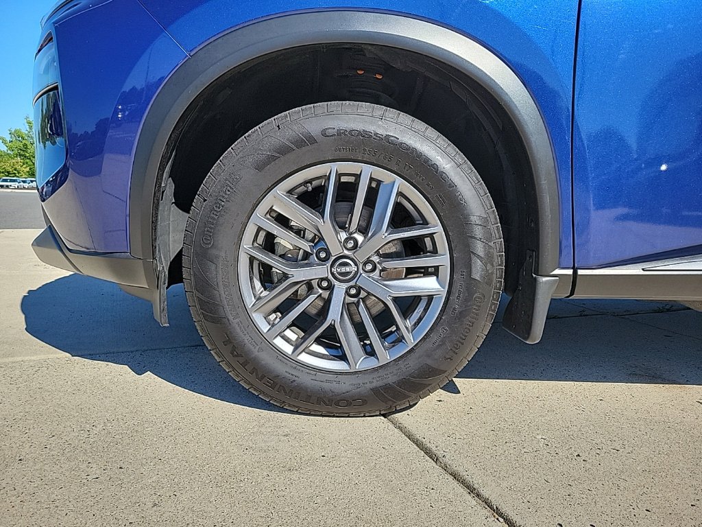 Thumbnail: 2023 Nissan Rogue - 7