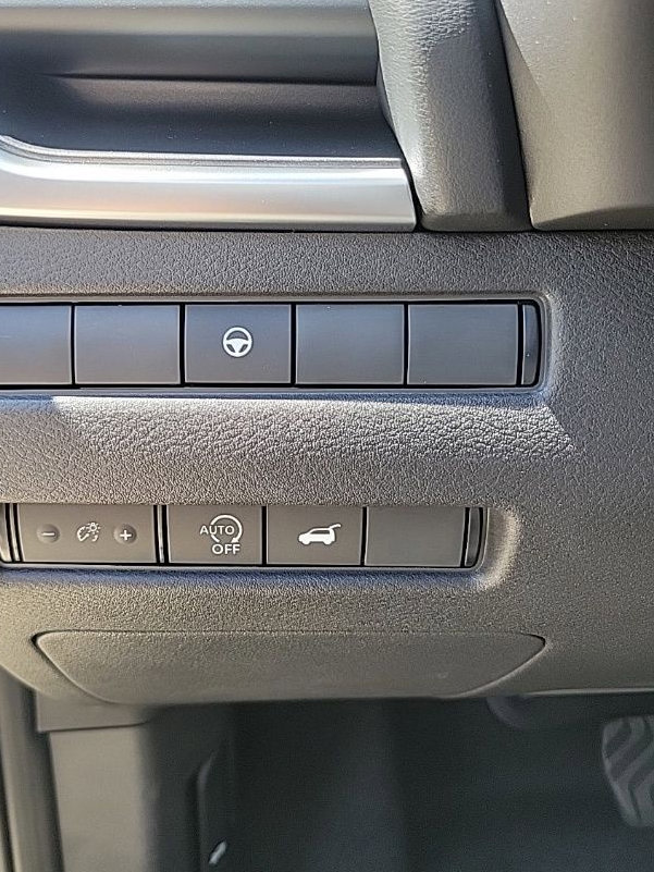 Thumbnail: 2026 Nissan Rogue - 26