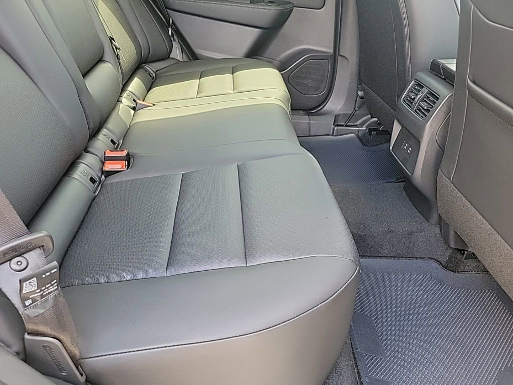 Thumbnail: 2026 Nissan Rogue - 21