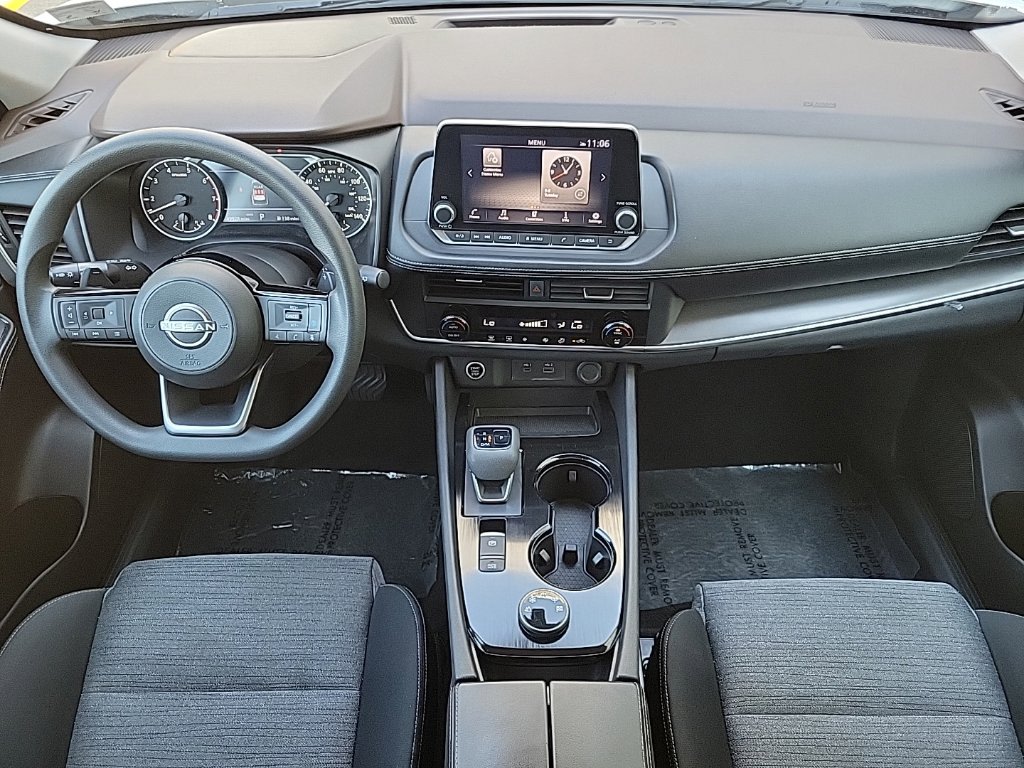 Thumbnail: 2023 Nissan Rogue - 10