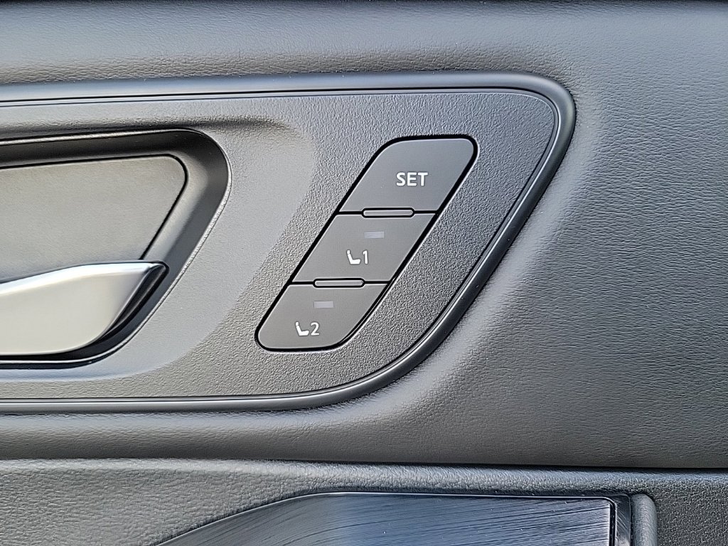 Thumbnail: 2022 Nissan Rogue - 20