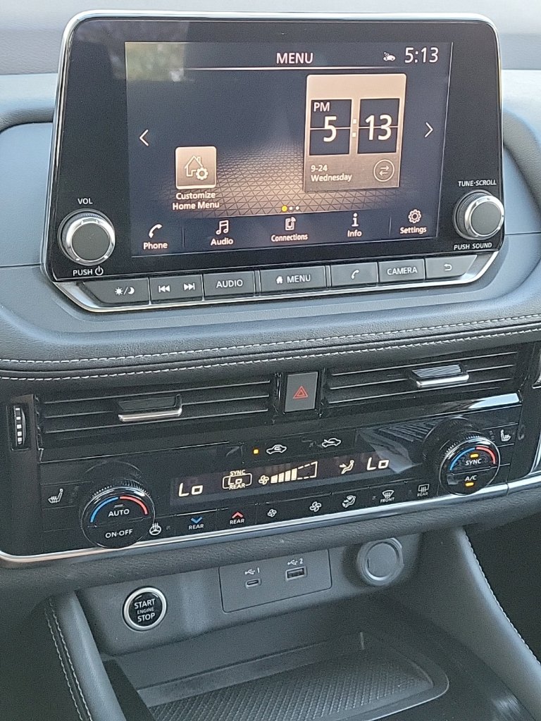 Thumbnail: 2022 Nissan Rogue - 10