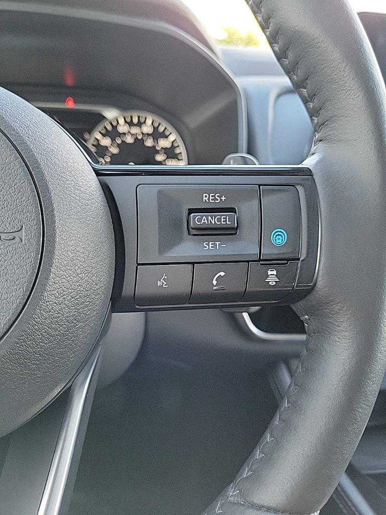 Thumbnail: 2022 Nissan Rogue - 29